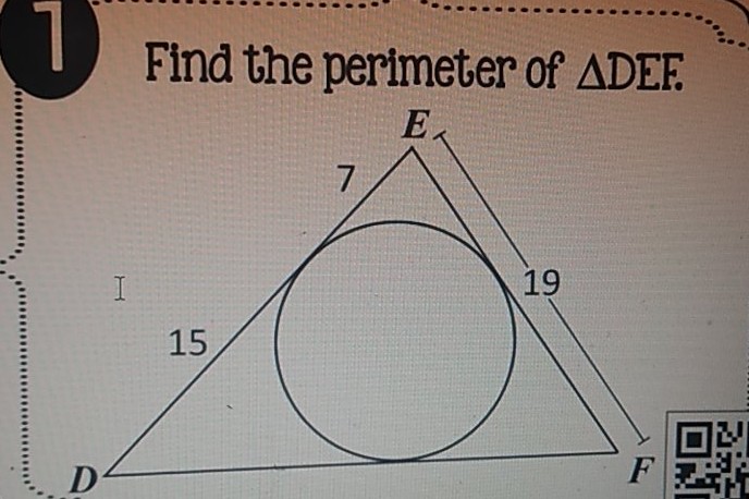 Find the perimeter of \( \triangle D E F \)